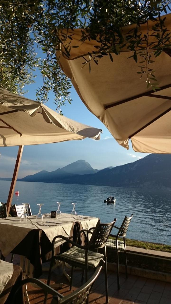 Piccolo Hotel Direkt Am See Бренцоне-суль-Гарда Екстер'єр фото